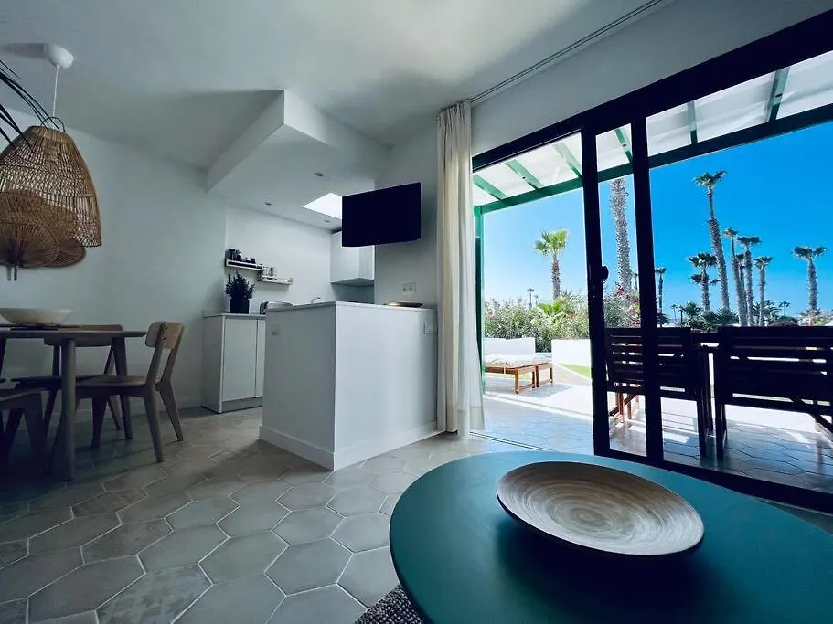 Lovely Casita Jade Playa Blanca  Appartement